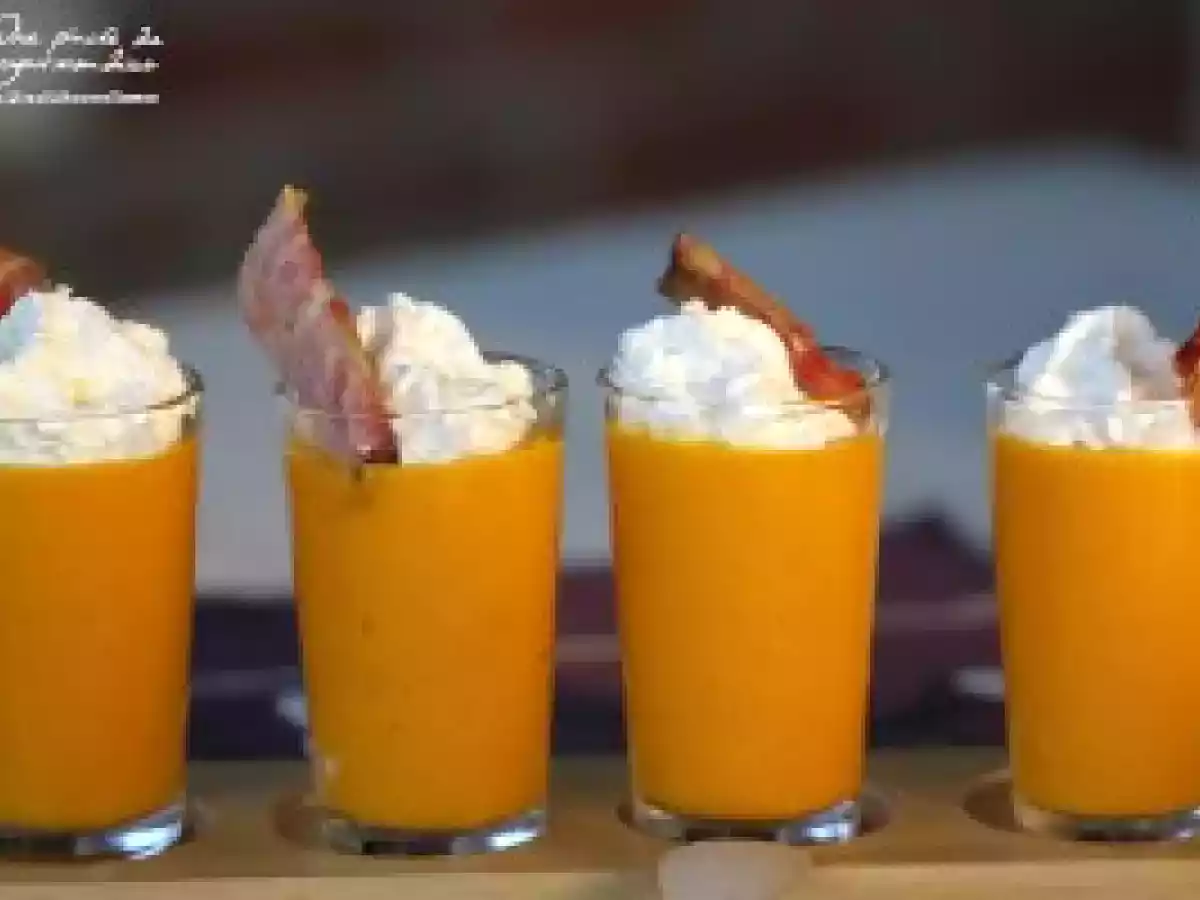 Cappuccino de potimarron au lard fumé