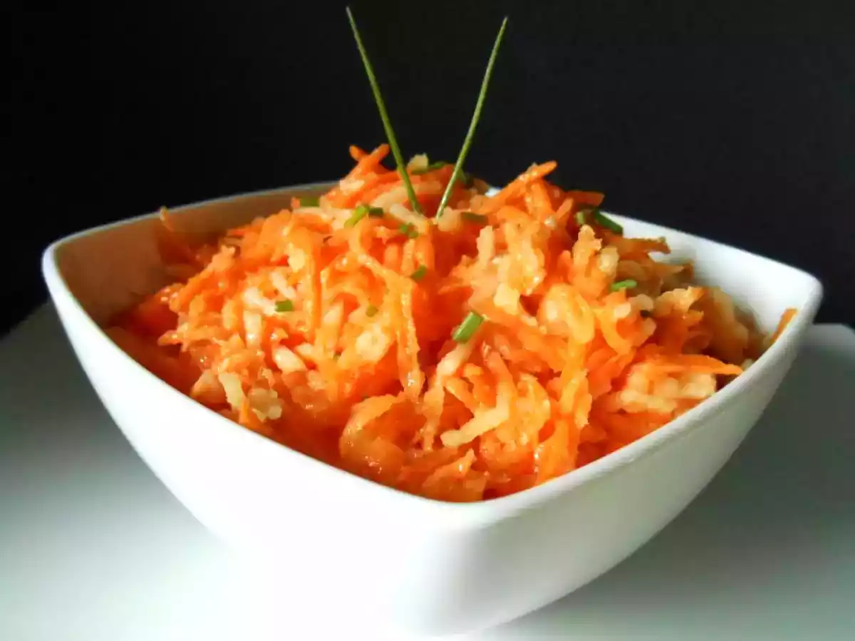 CAROTTES RÂPÉES AUX POMMES