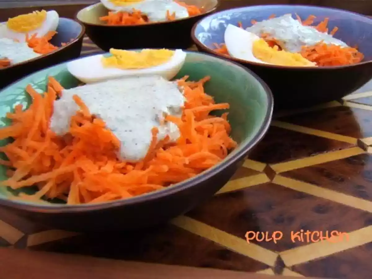 Carottes rapées sauce aux noix