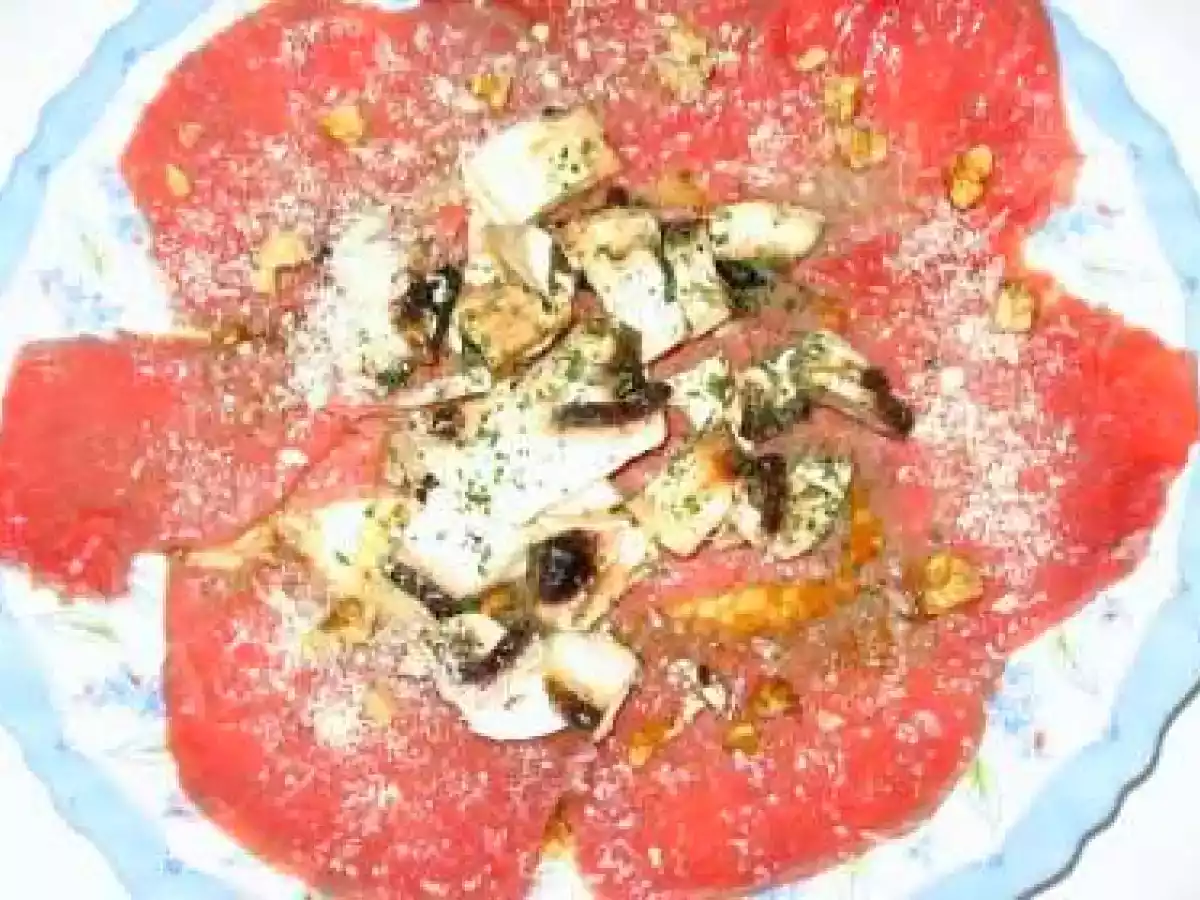 Carpaccio de bison aux noix