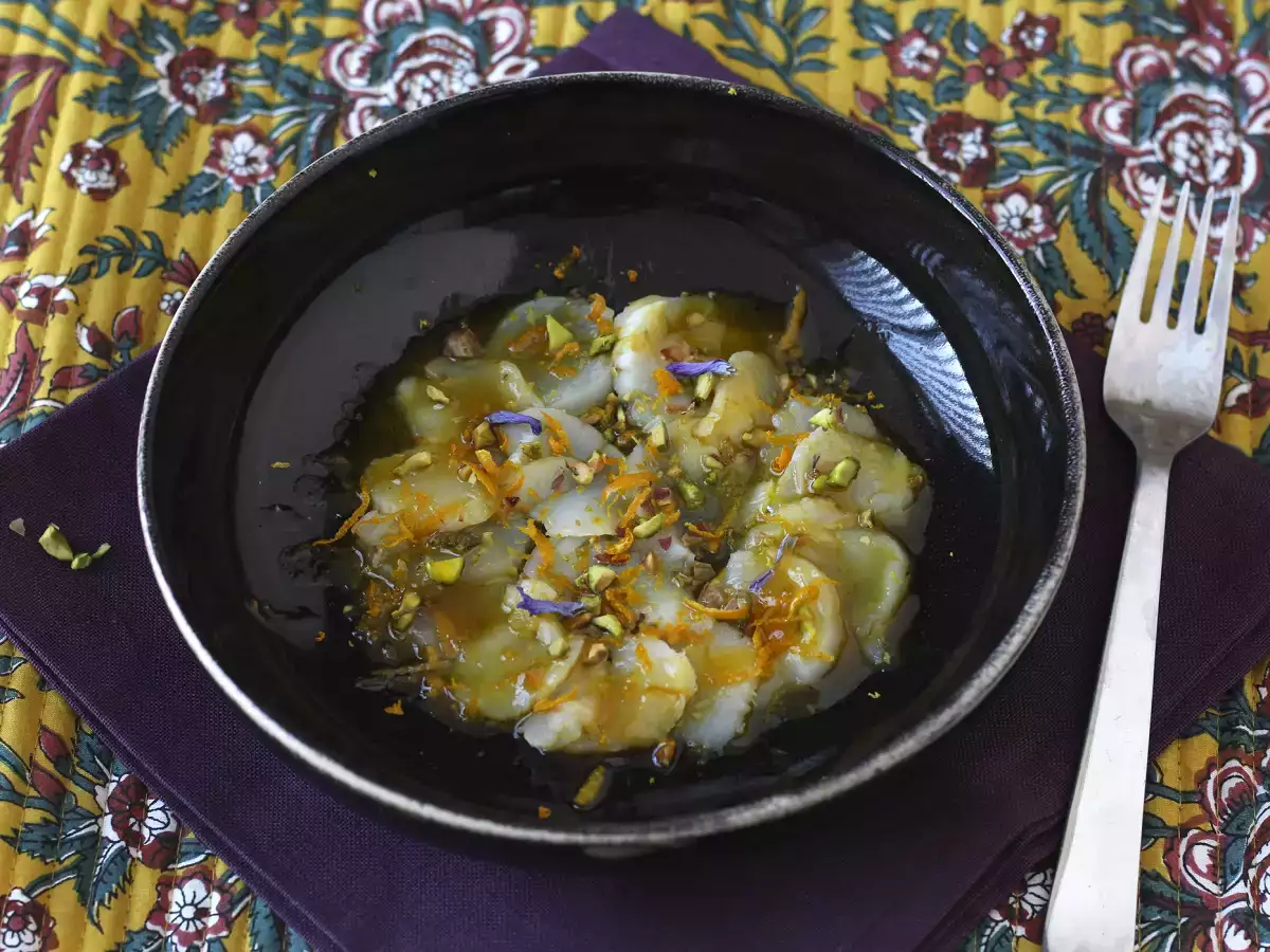 Carpaccio de coquilles Saint-Jacques, vinaigrette citronnée et pistaches - photo 4