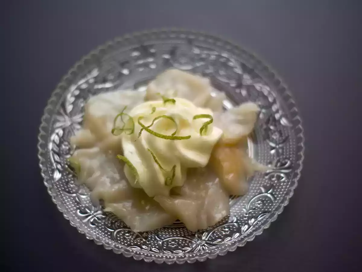 Carpaccio de St Jacques, espuma d’agrumes