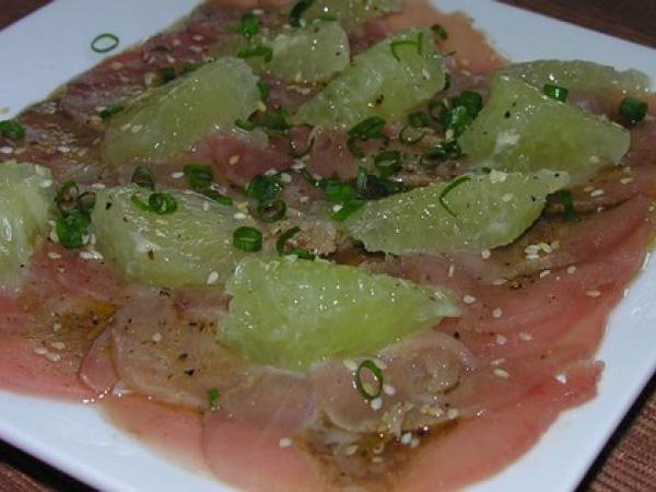 Carpaccio de thon au pamplemousse