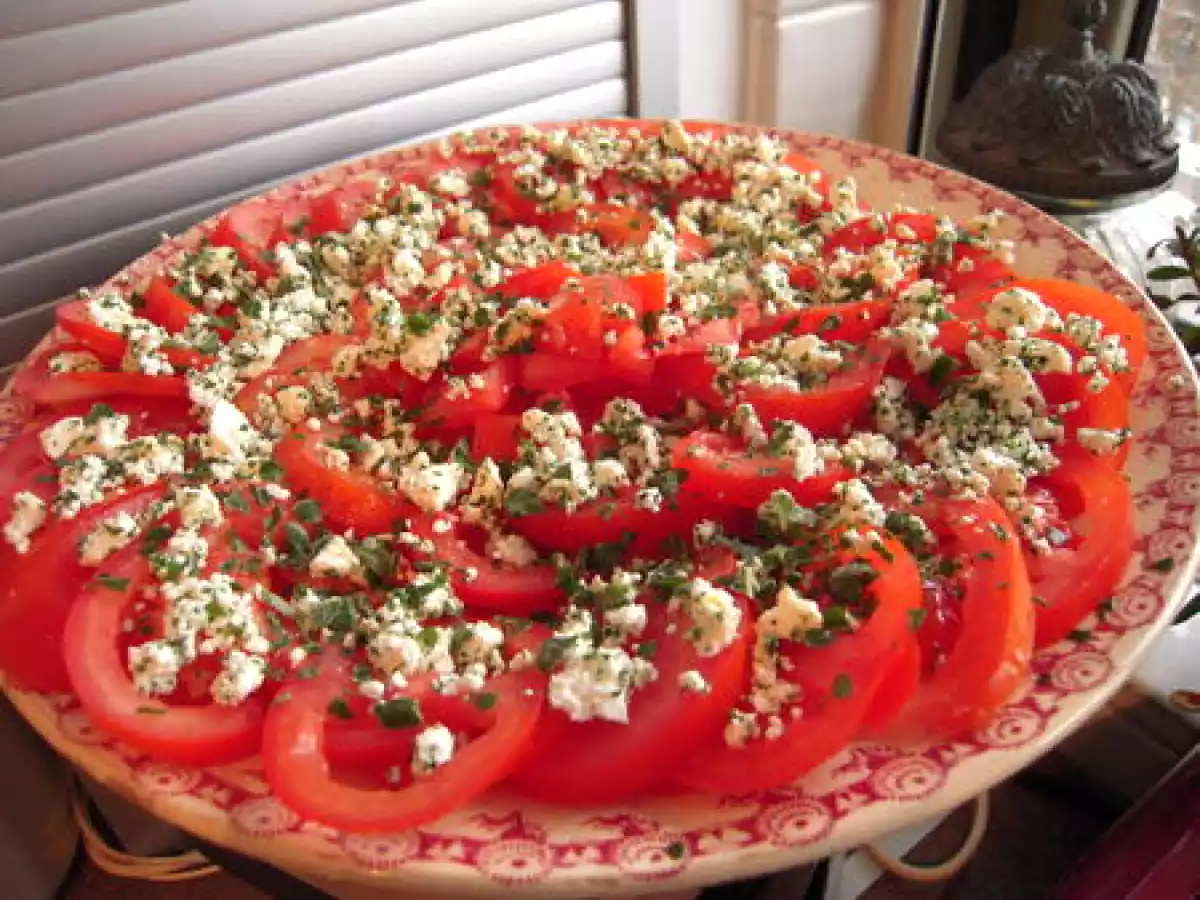 CARPACCIO DE TOMATES A LA GRECQUE