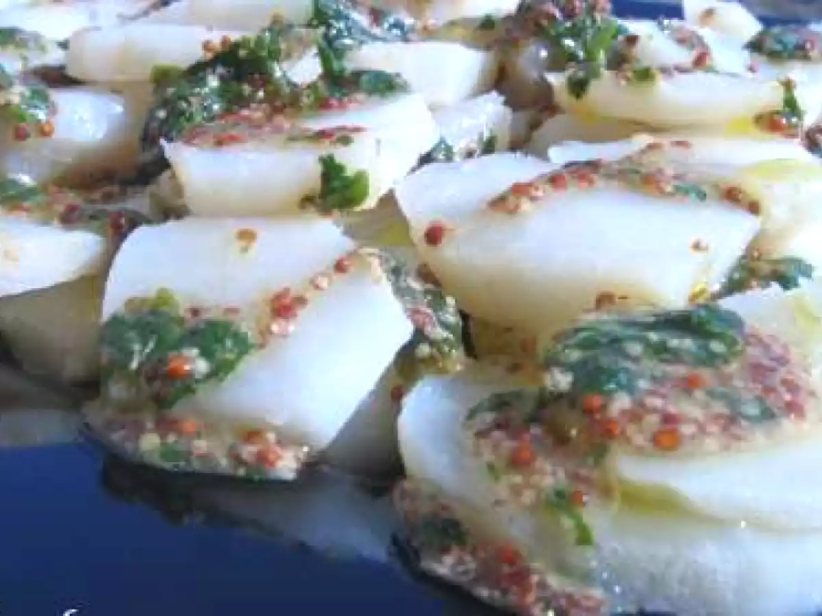 CARPACCIO TIEDE DE TOPINAMBOURS VINAIGRETTE AU GINGEMBRE