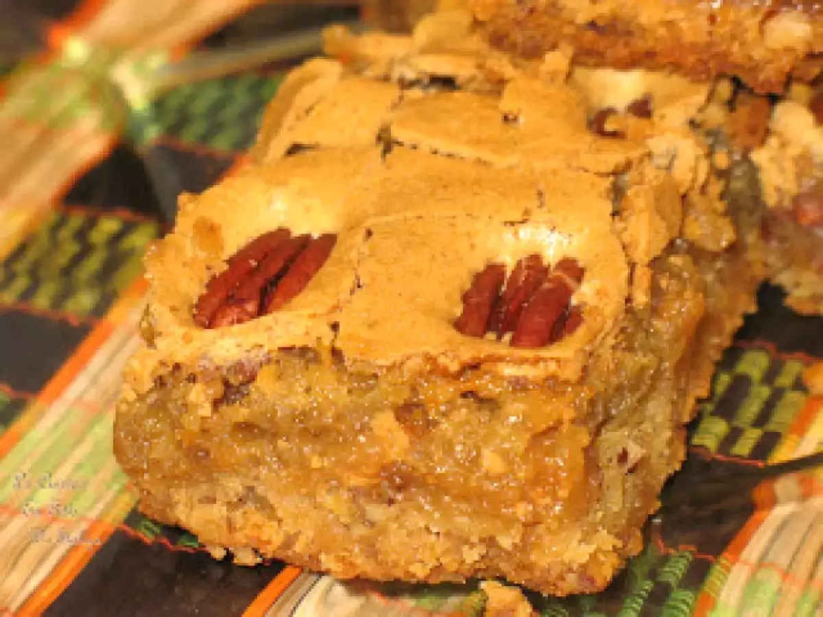 Carrés Tarte au Sucre avec base de Biscuit au Beurre et Pacanes