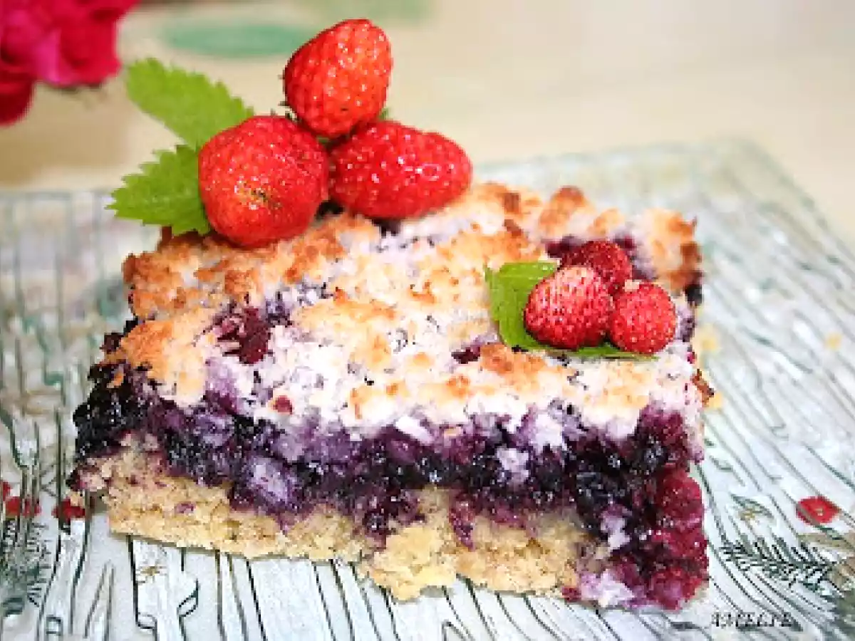 CARRES TENDRES AUX MYRTILLES /FRAMBOISES ET NOIX DE COCO