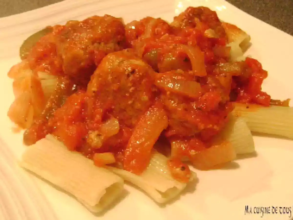 Casserole italienne aux petites boulettes et aux poivrons