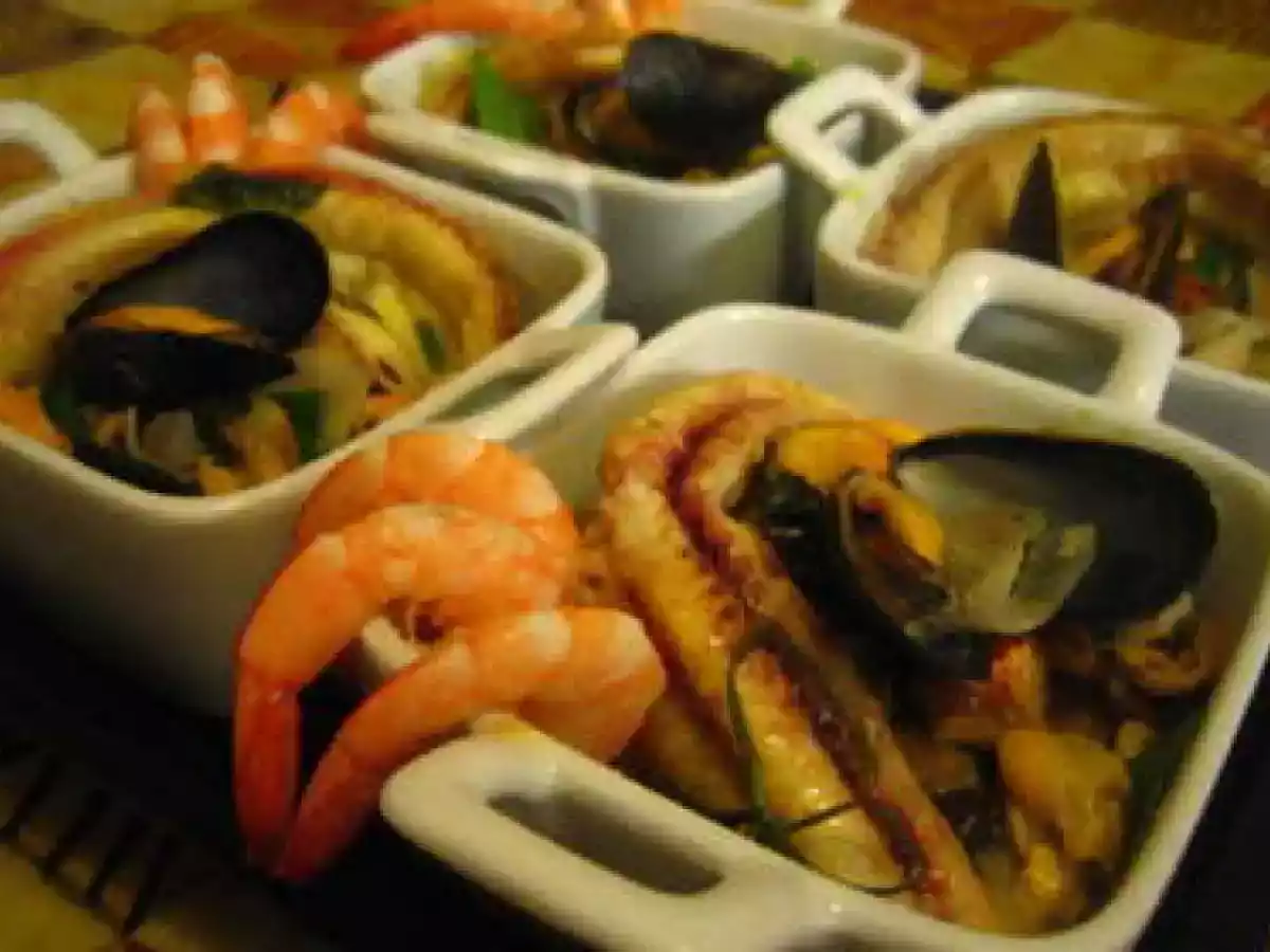 Cassolette de sole aux fruits de mer et son riz safrané