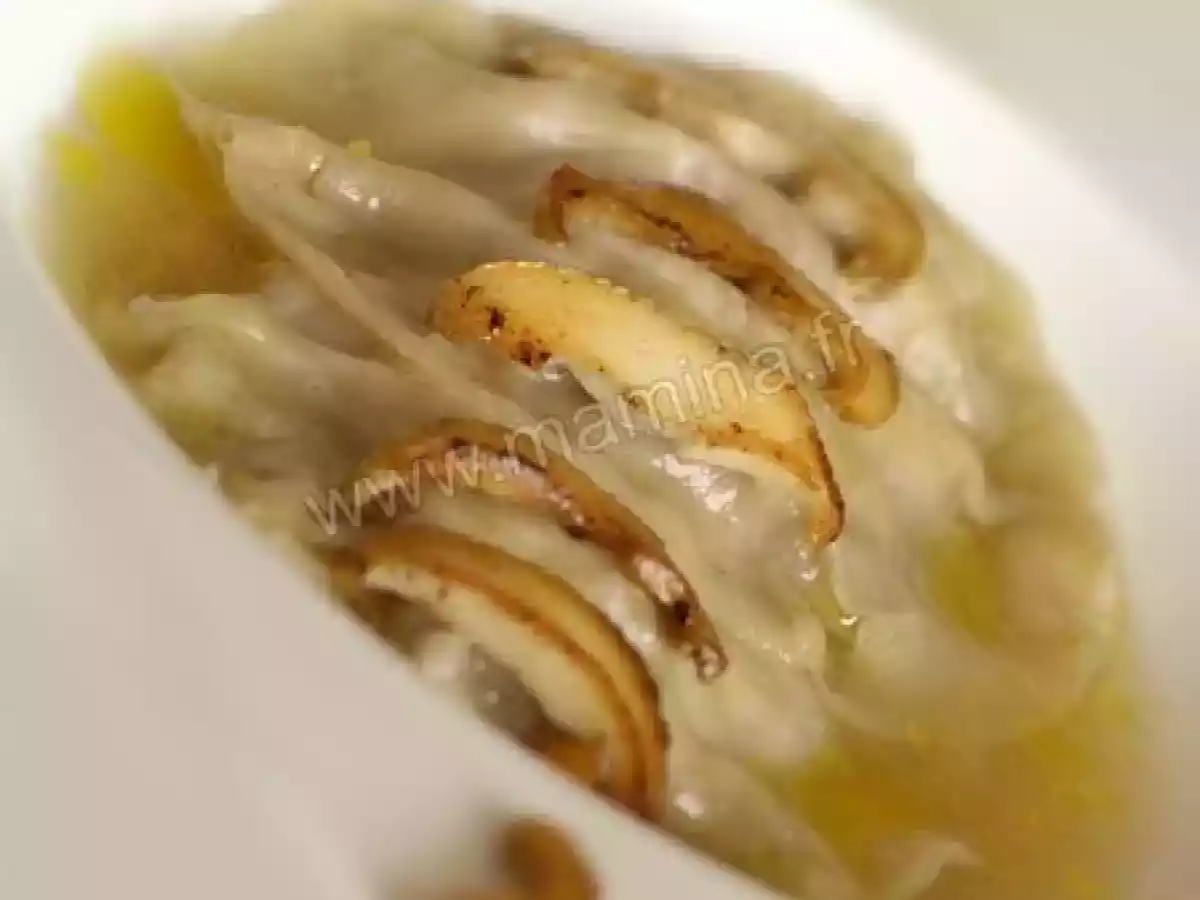 Cèpes en bouillon et leurs ravioles de foie gras