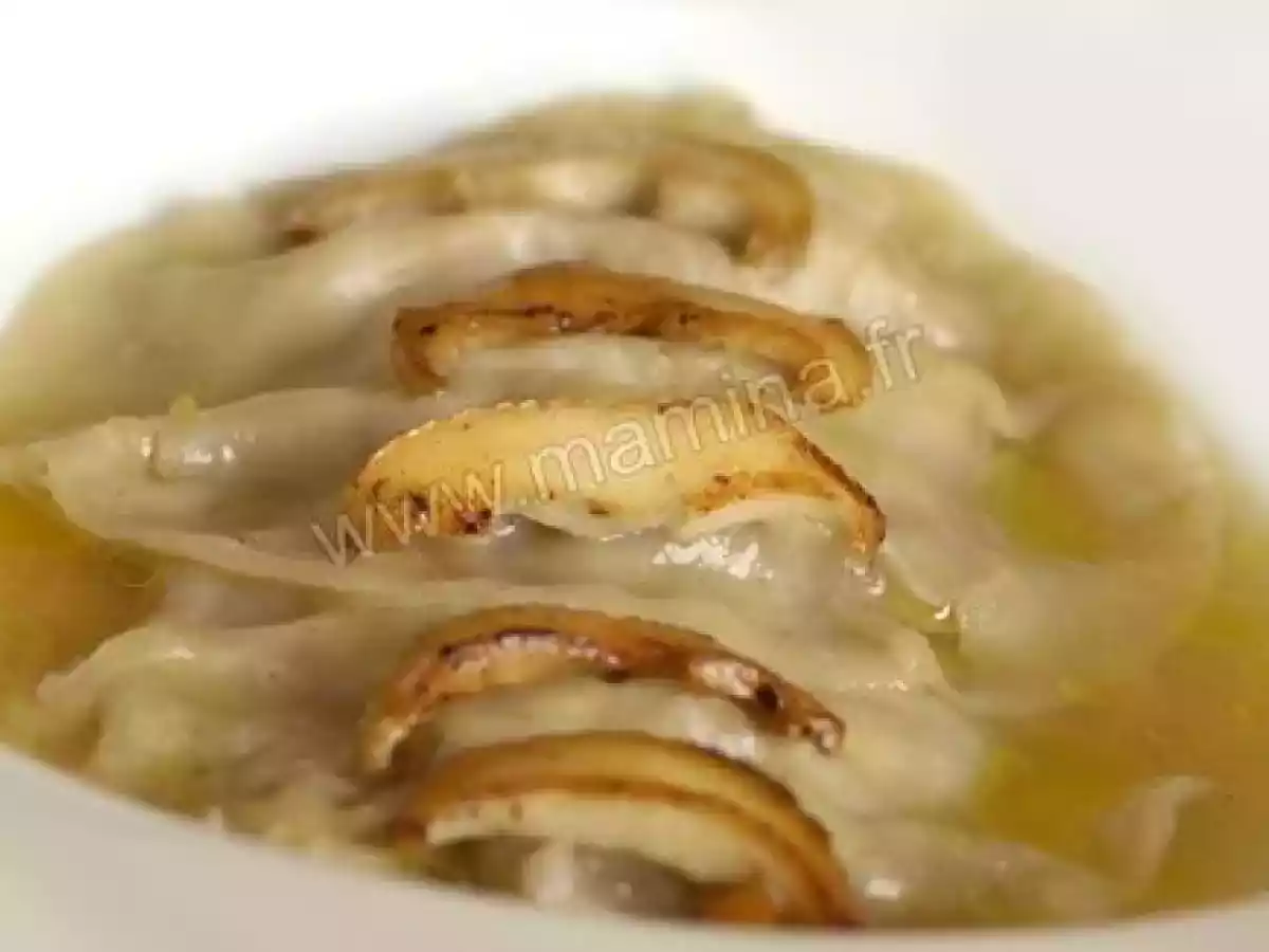 Cèpes en bouillon et leurs ravioles de foie gras - photo 2