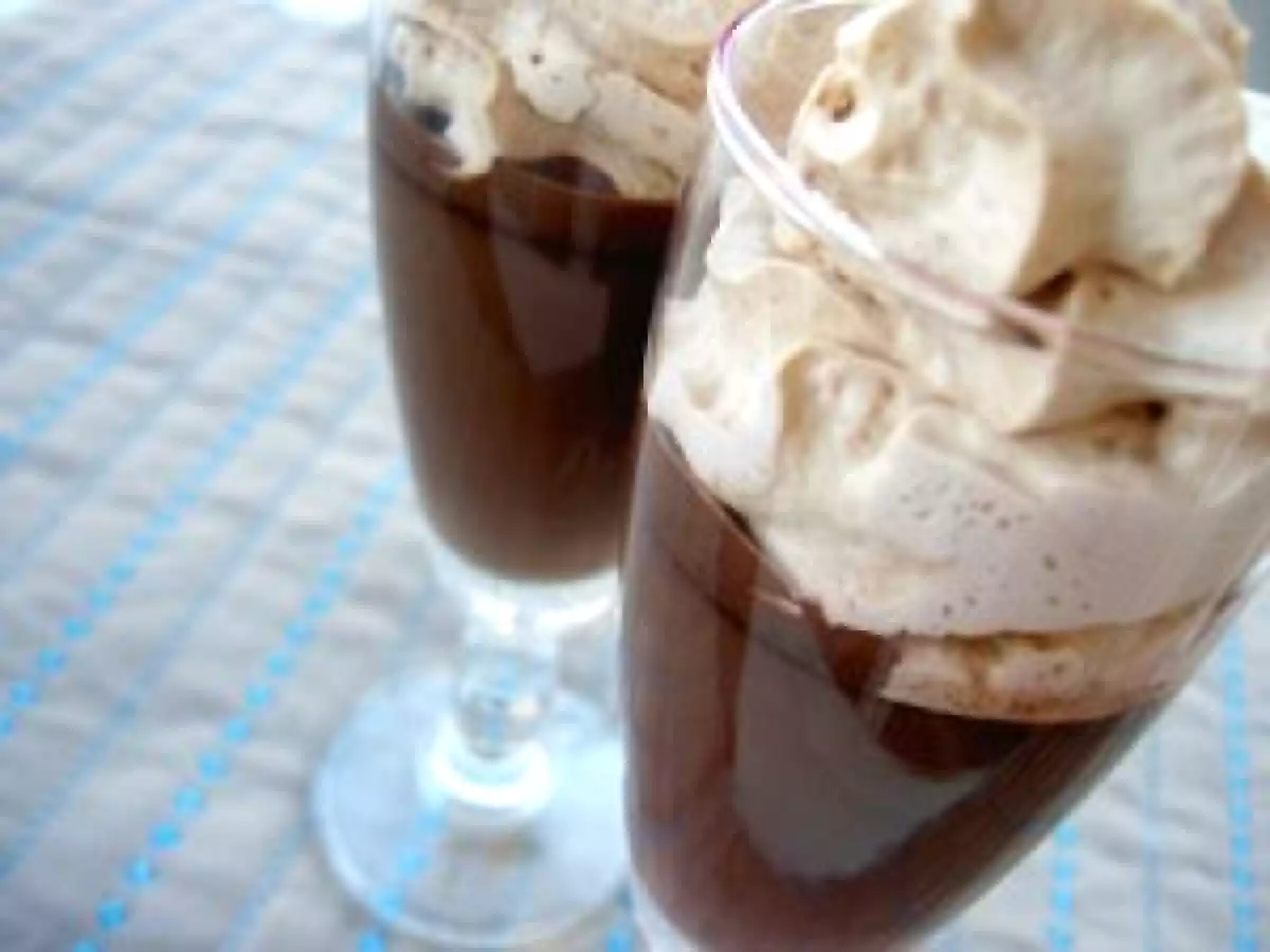 Chantilly aux carambars sur truffon de chocolat