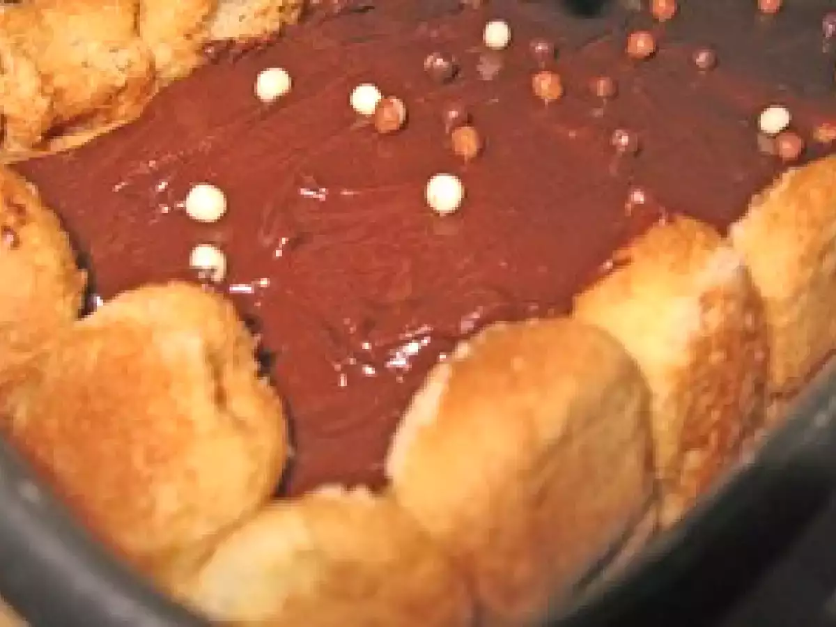 Charlotte à la frangipane ( avec un glaçage au chocolat noir intense!!!) - photo 2