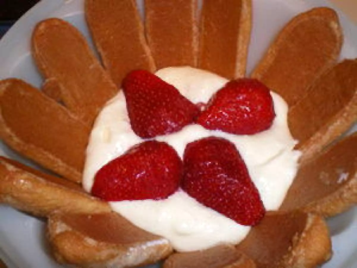 Charlotte aux fraises façon tiramisu - photo 2