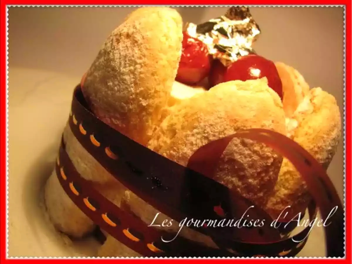 Charlotte aux griottes et vanille