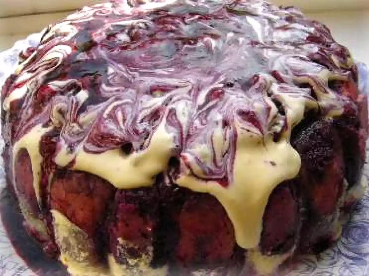 Charlotte aux myrtilles et au lemon curd