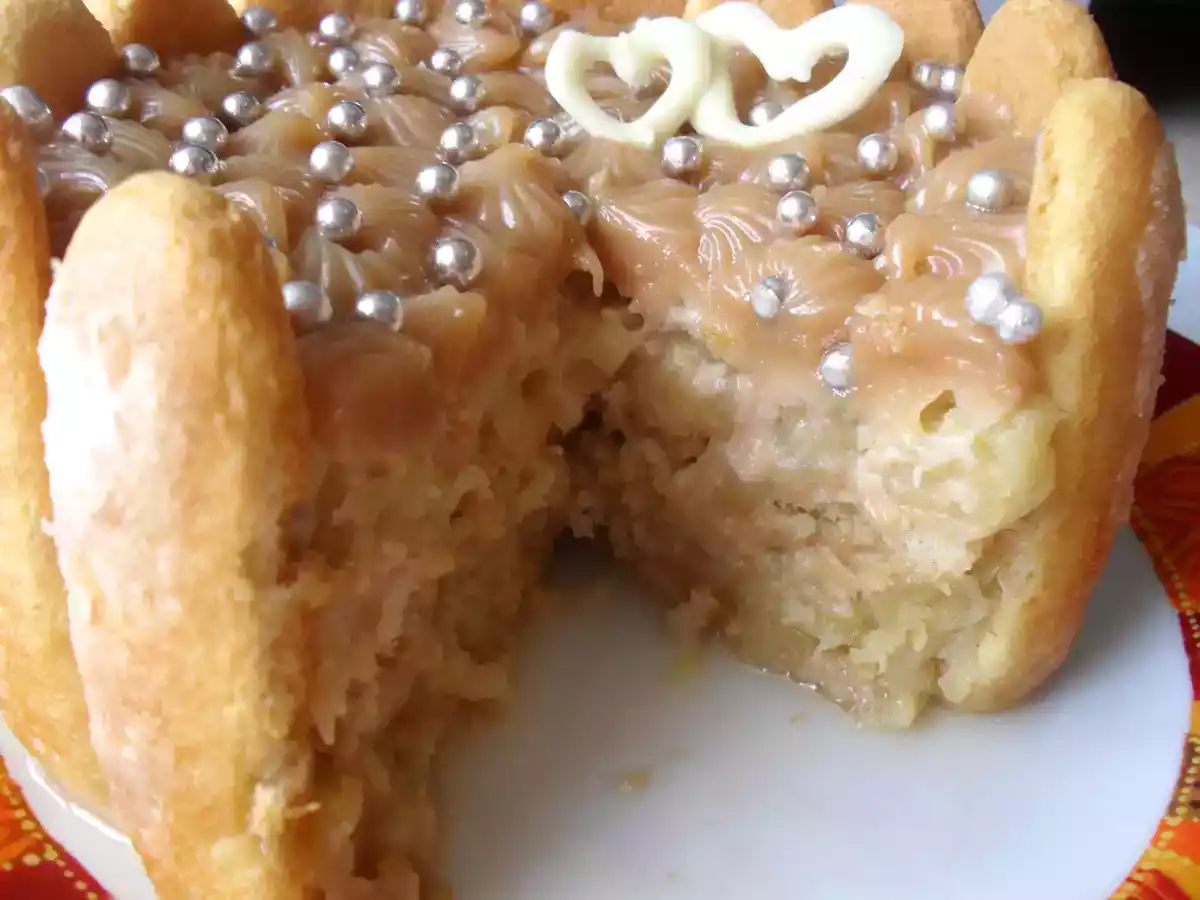 Charlotte aux pommes & au caramel au beurre salé - photo 2