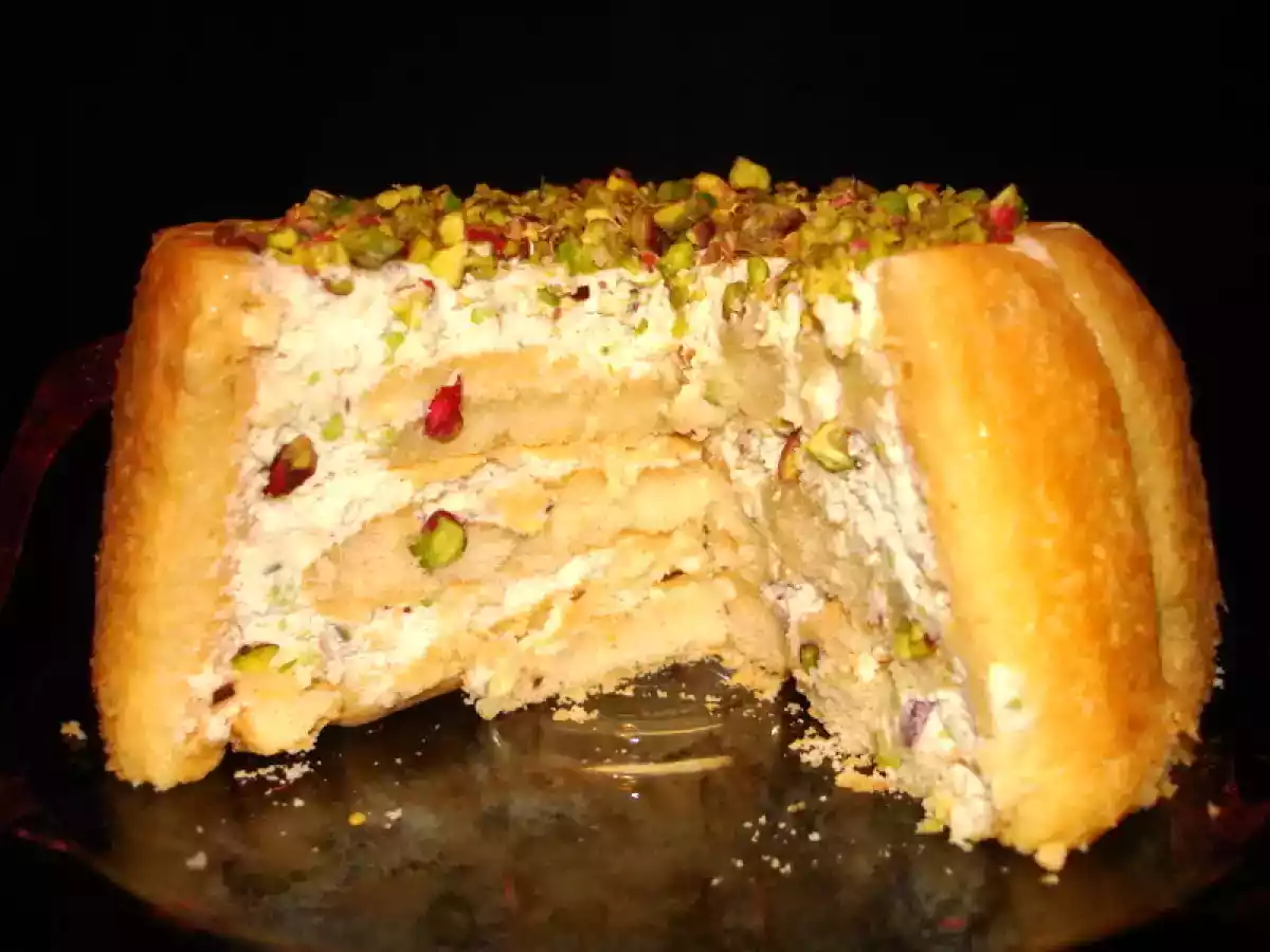 charlotte en robe à pois - photo 2