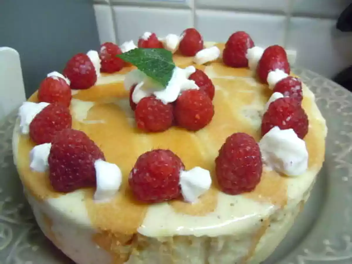 CHARLOTTE VANILLE FRAMBOISE