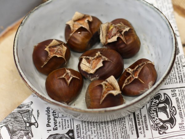 Châtaignes au micro-ondes, prêtes en 7 minutes seulement