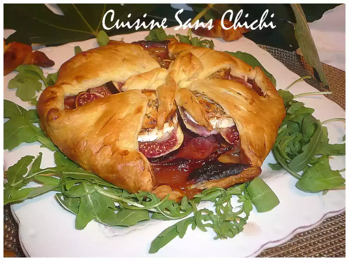 Chausson au jambon cru fromage de chèvre et figues fraîches
