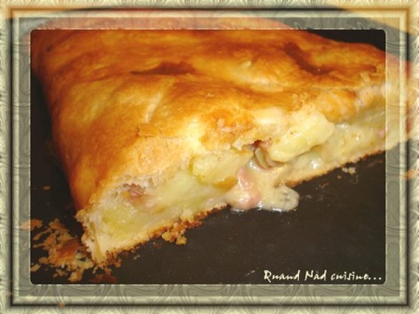 Chausson Aux Pommes De Terre Et Saint Marcellin Recette Ptitchef