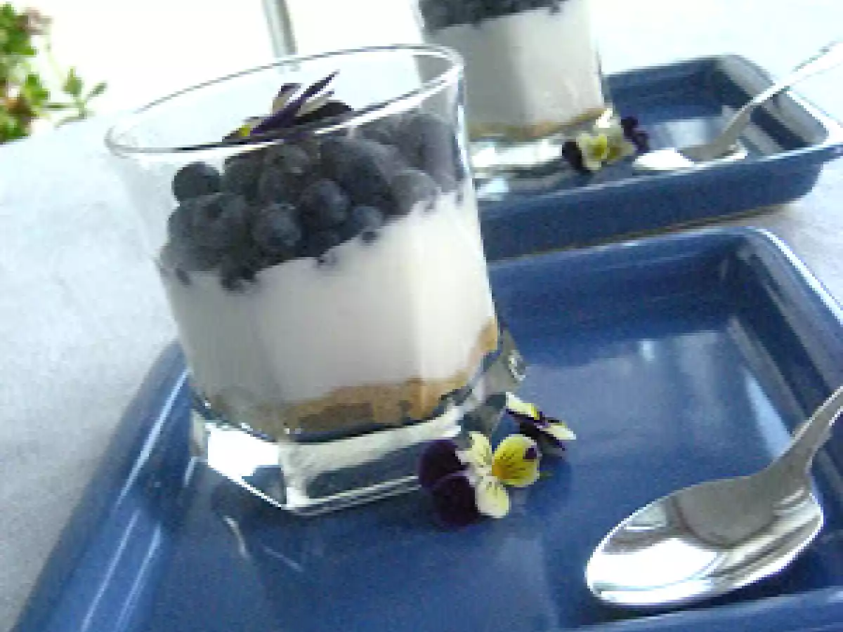 Cheese cake aux bleuets minute en verrines - photo 2