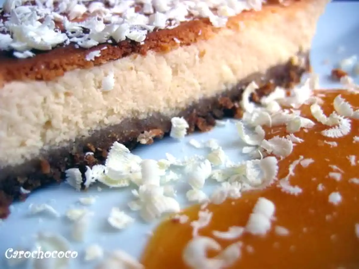 CHEESE CAKE CHOCOLAT BLANC ET SON COULIS DE MANGUE