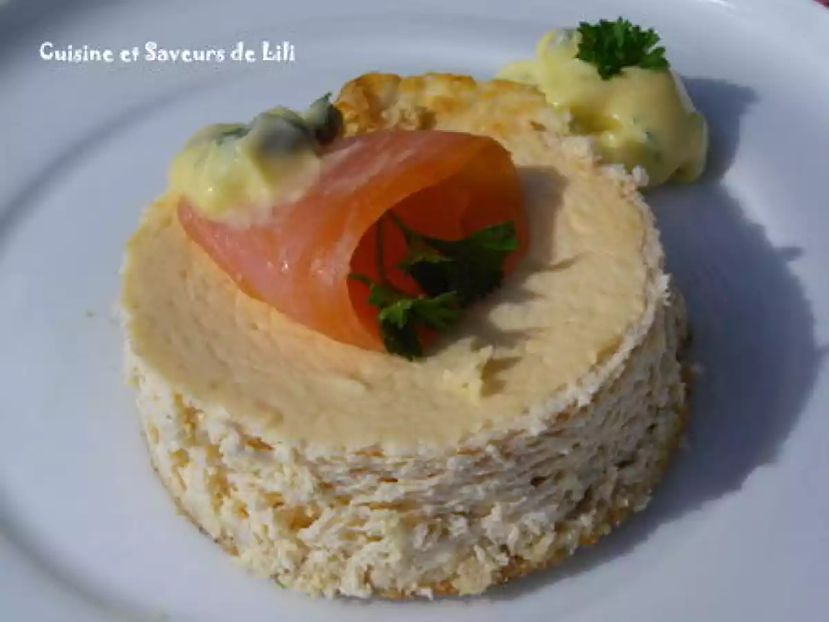 Cheesecake au saumon fumé et sa sauce tartare