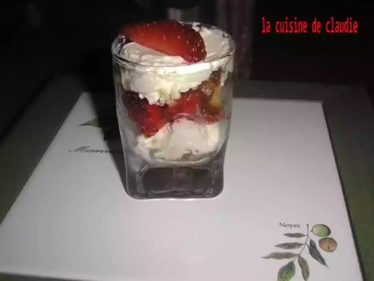 Cheesecake aux fraises en verrine