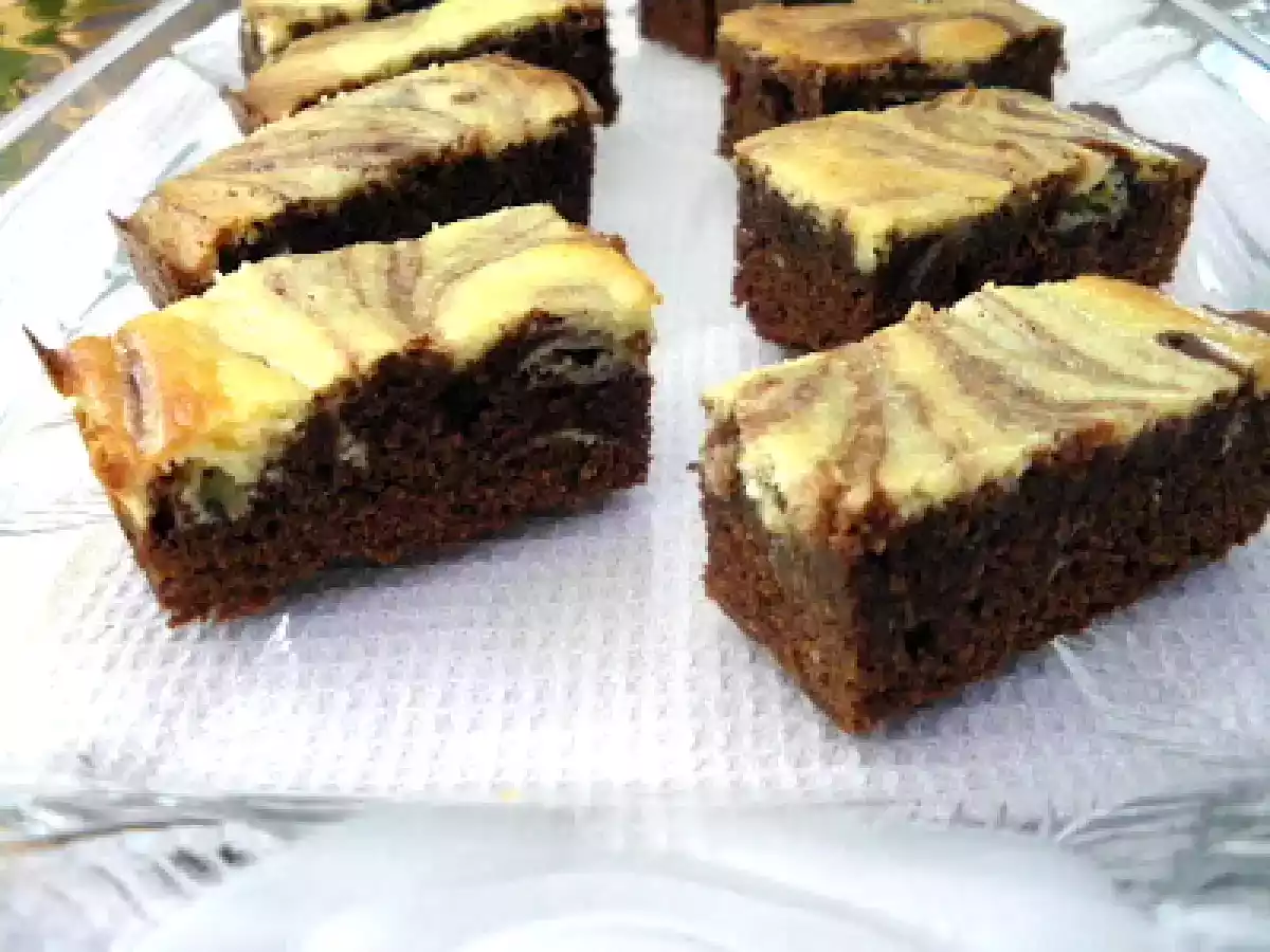 Cheesecake Brownies