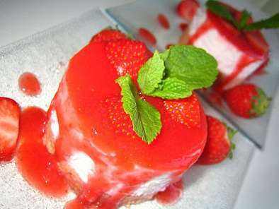 Cheesecake sans cuisson -fraises- fève Tonka!! - photo 2