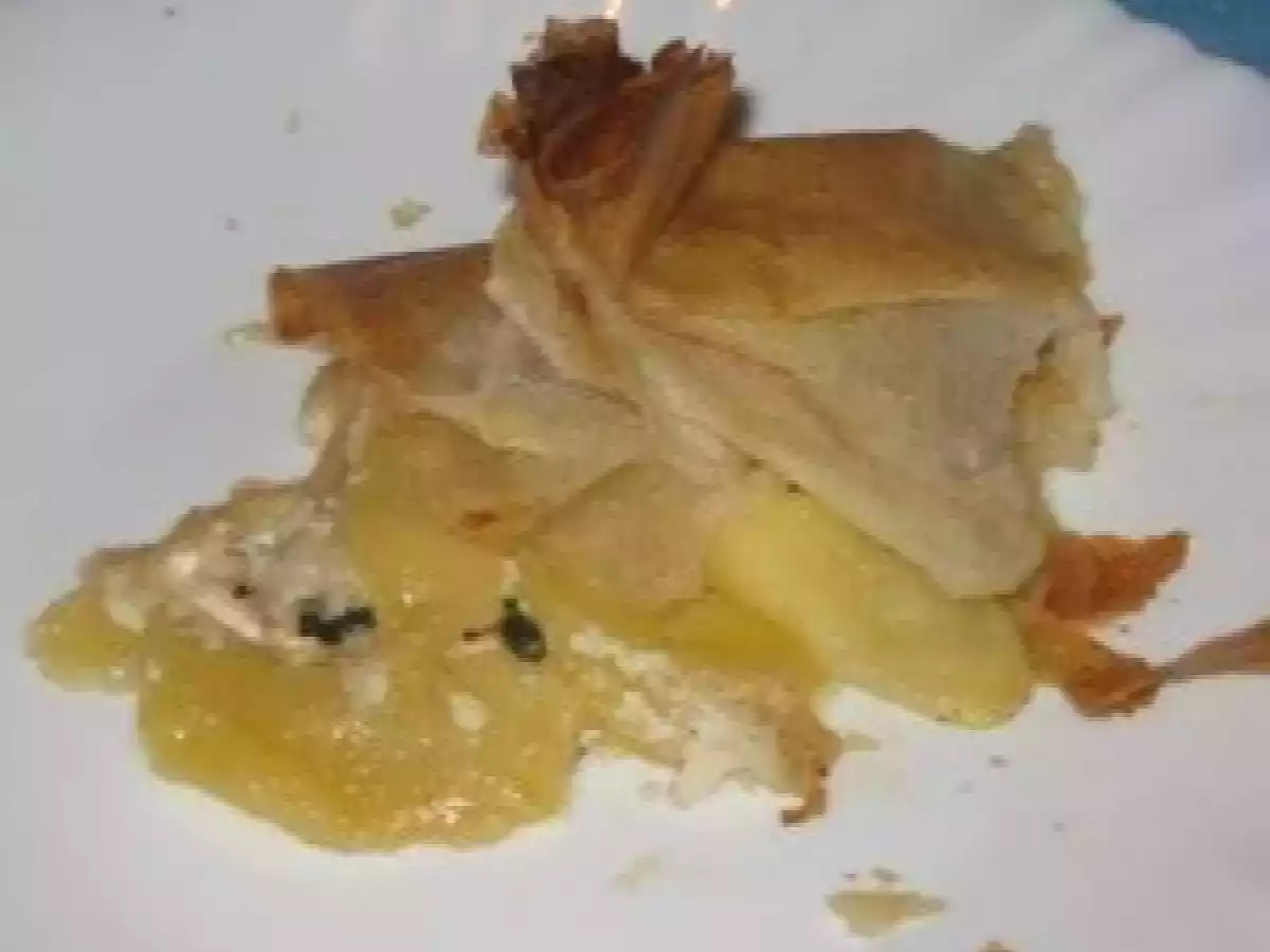 Chèvre aux pommes en feuille de Brick
