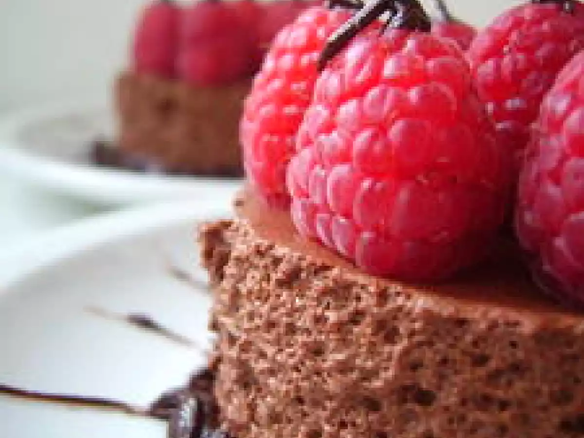 CHOCOBOISE : MOUSSE AU CHOCOLAT AVEC SES FRAMBOISES ET SA GANACHE - photo 5