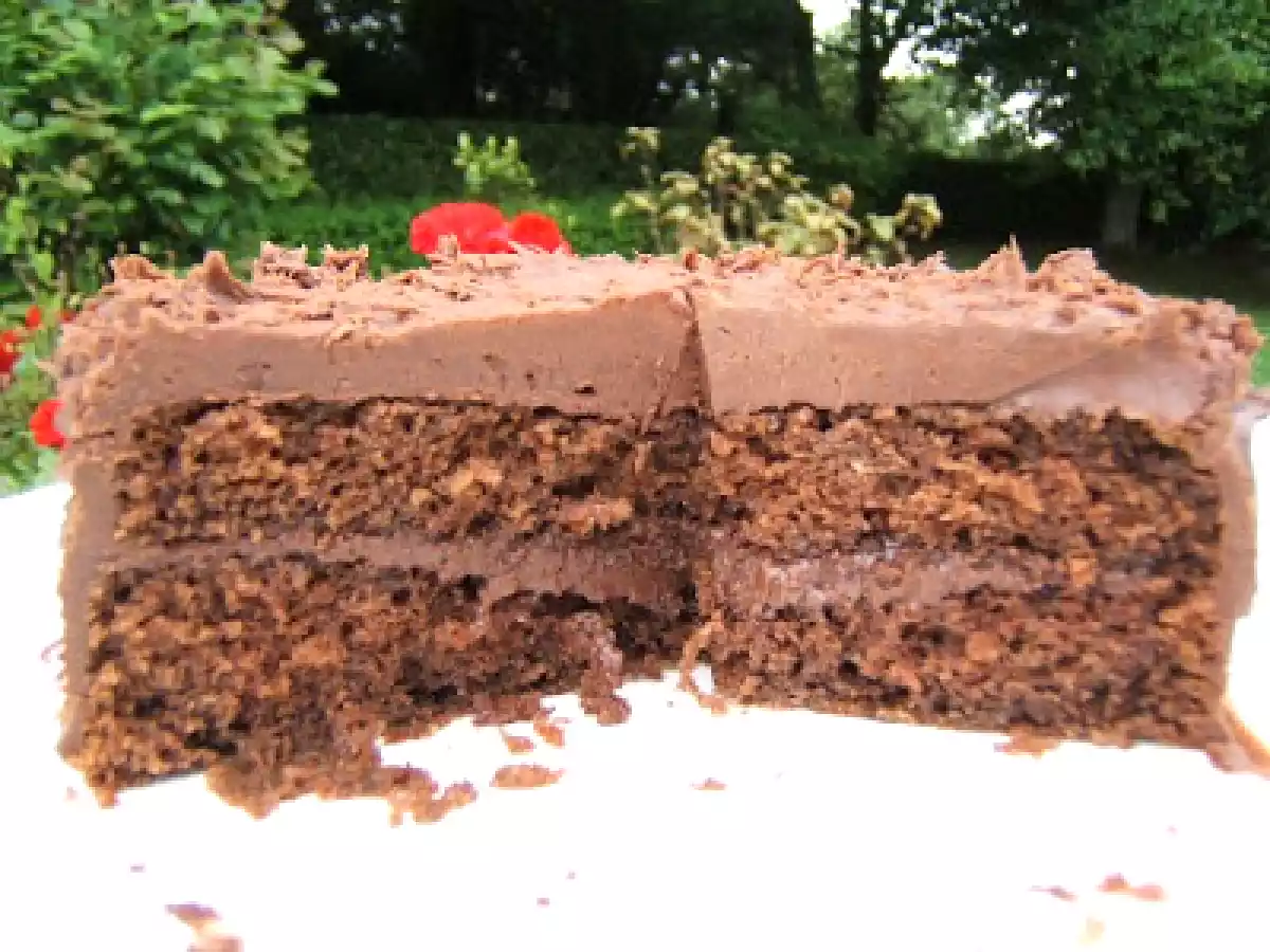 Chocolate fudge cake - photo 3