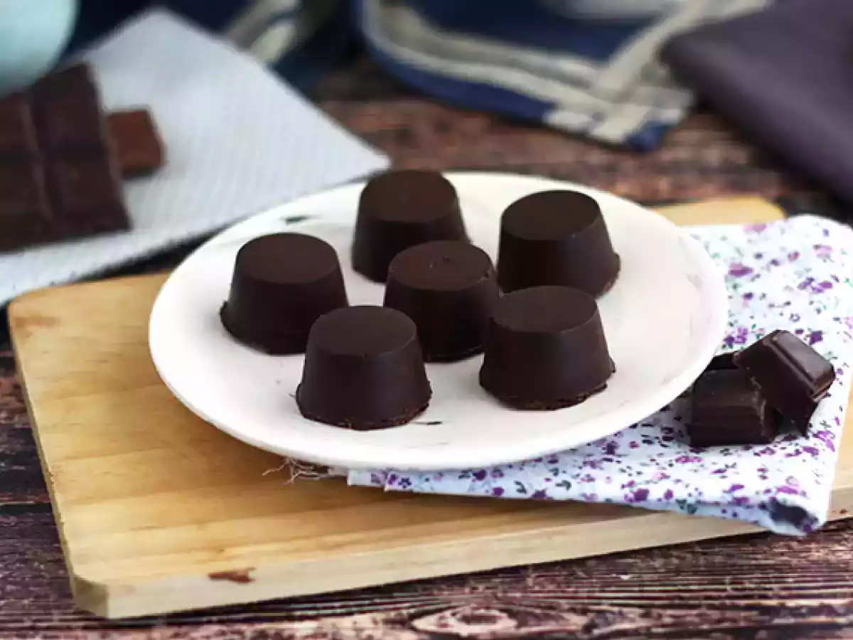 Chocolats fourrés au caramel au beurre salé et aux amandes - photo 3