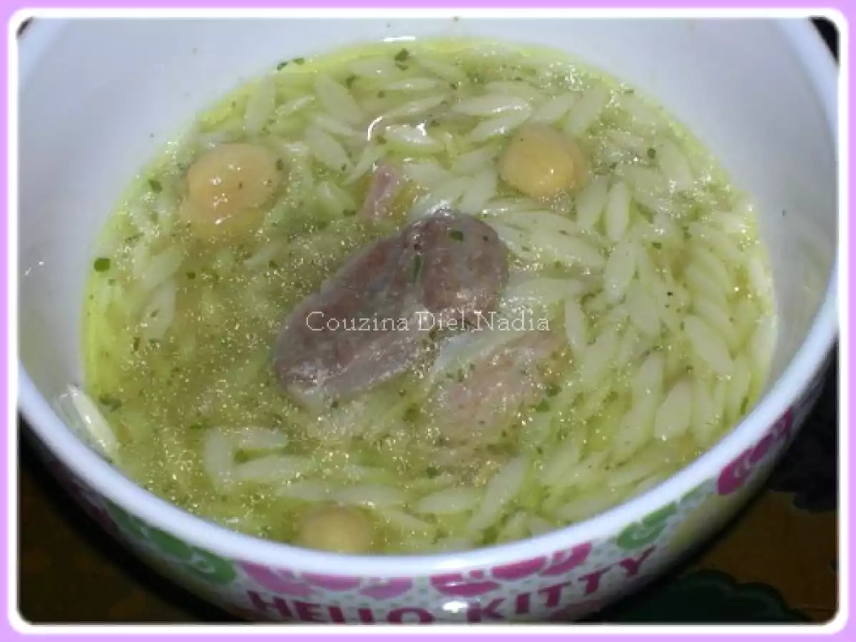 Chorba à la viande de veau et aux langues d'oiseaux