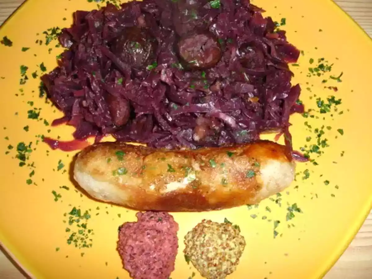 Chou rouge au wok à la graisse d?oie et aux 4 fruits