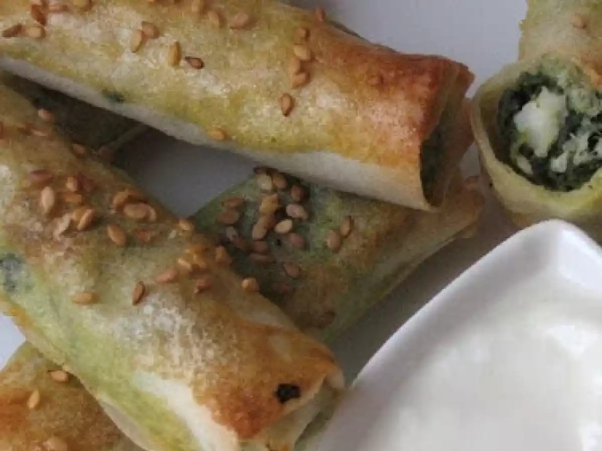 Cigares croustillants aux épinards et poisson