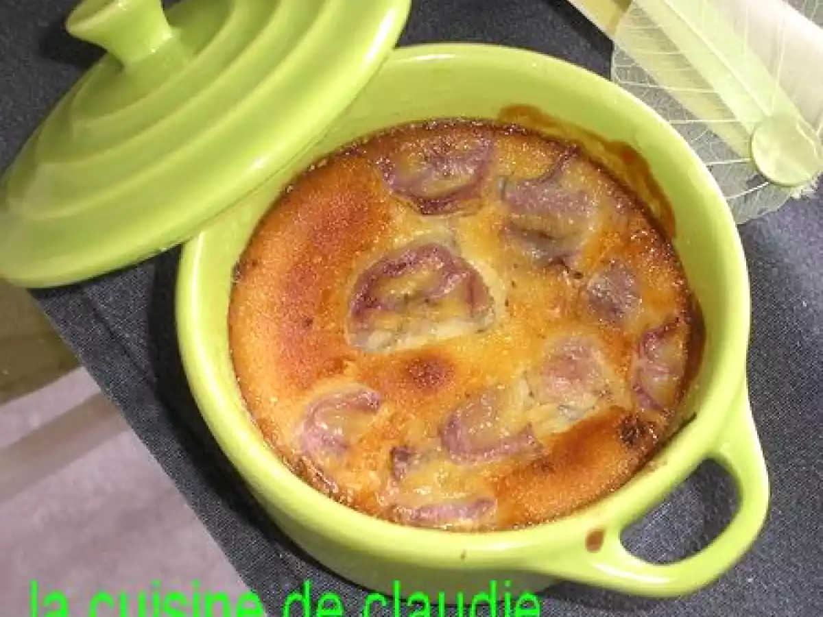 Clafouti banane pralinoise en cocotte