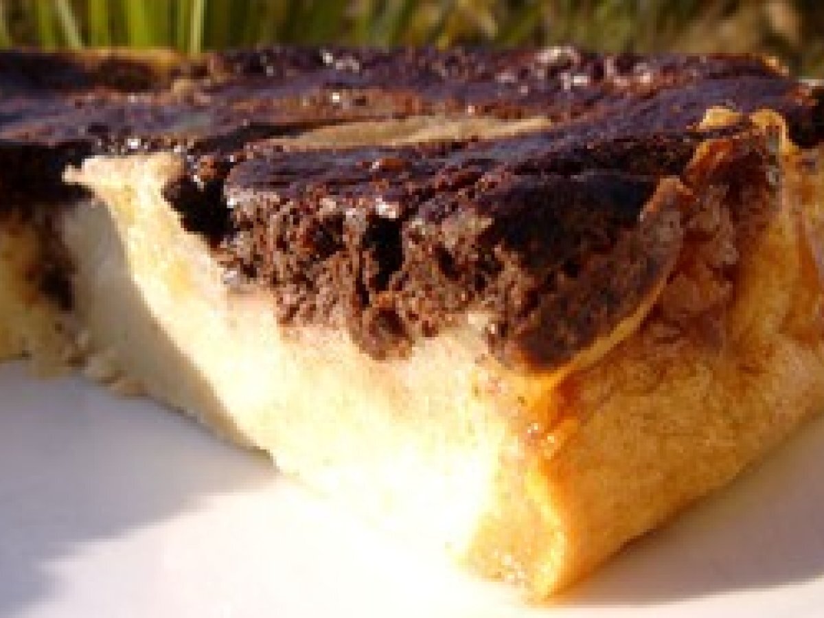 Clafoutis Au Lait D Amande Banane Corolle De Pomme Et Tourbillon De Chocolat Recette Ptitchef