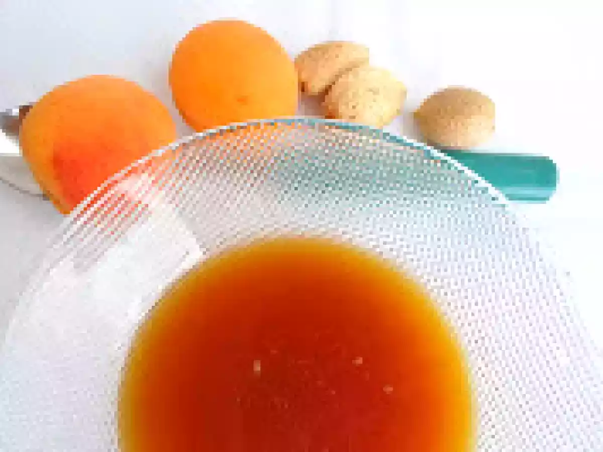 Clafoutis aux abricots caramélisés, amandes et fleur d'oranger - photo 4