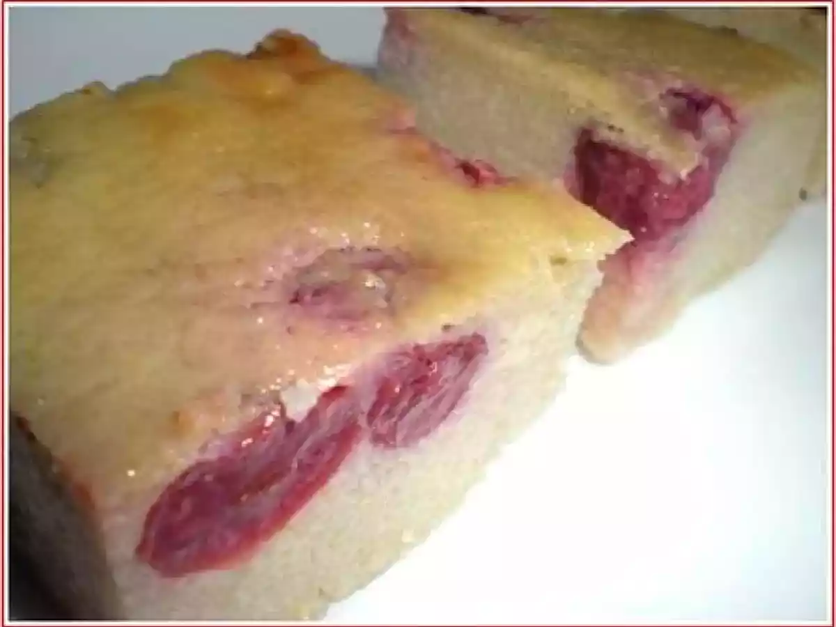 Clafoutis aux Cerises au Lait d'Amande et Perles de Japon (sans lait, sans gluten)