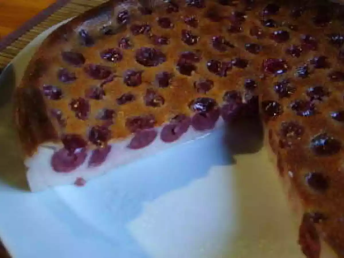 Clafoutis aux Cerises au sirop - photo 2