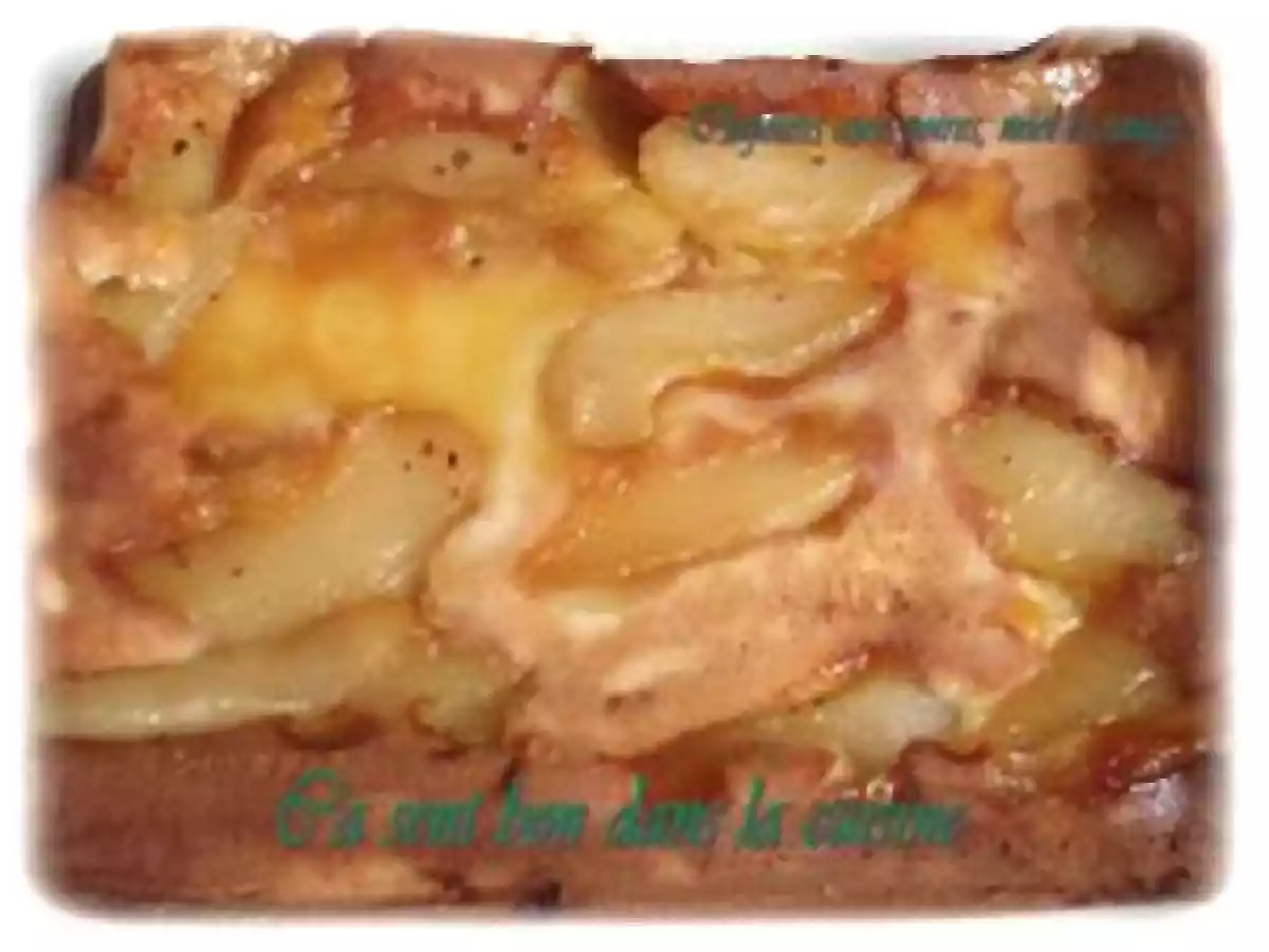 Clafoutis aux poires, miel et sauge