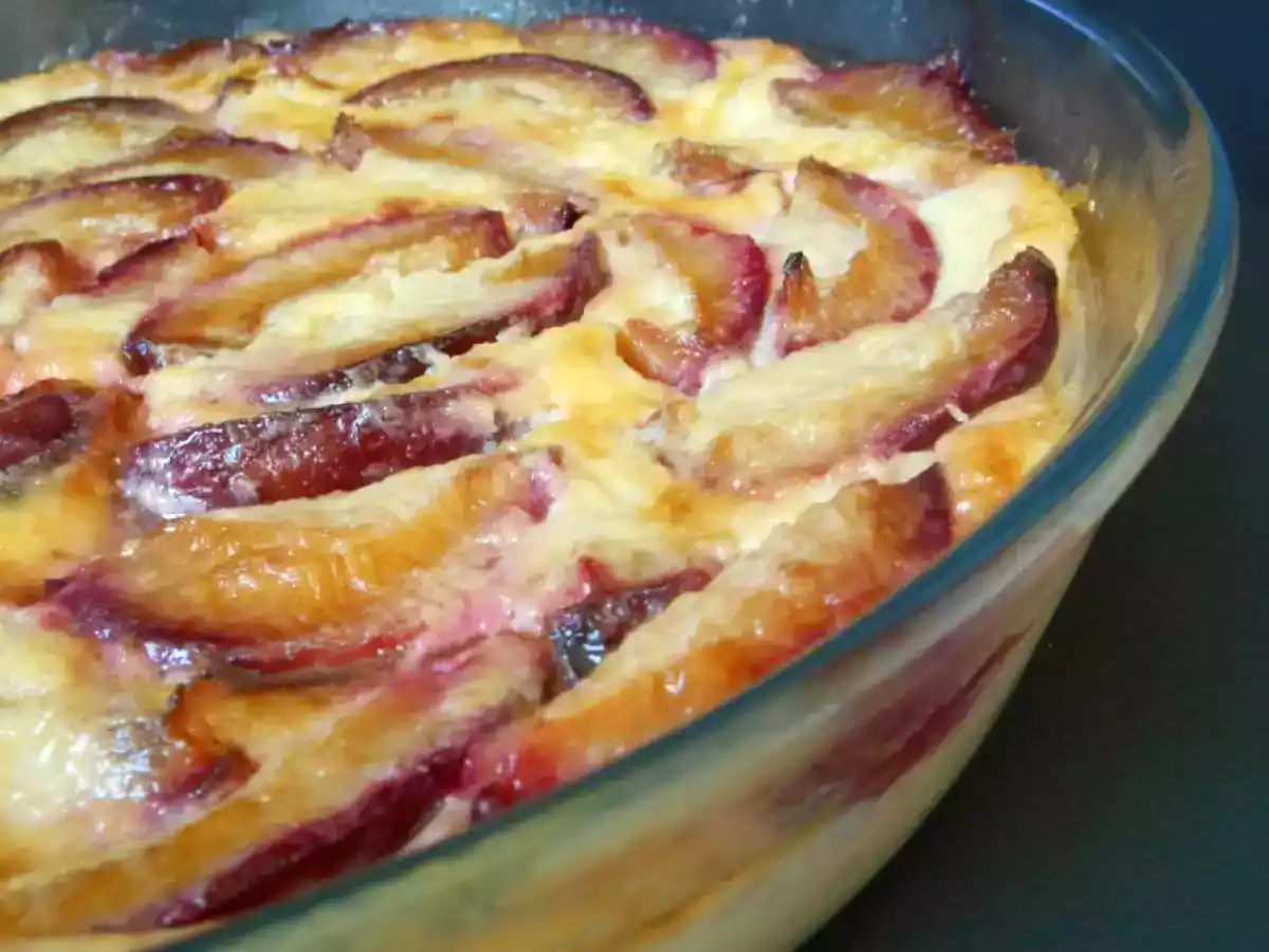 CLAFOUTIS AUX PRUNES ROUGES - photo 2