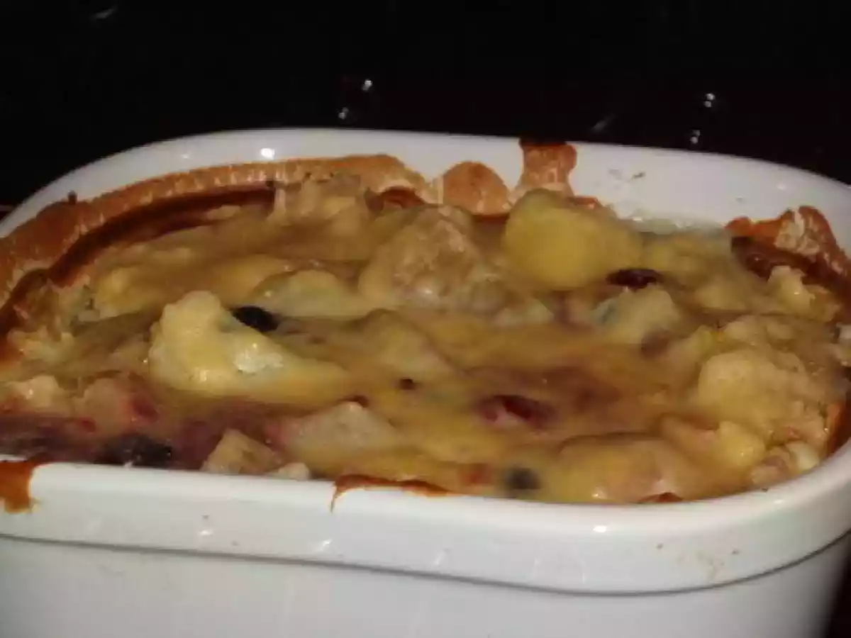 Clafoutis / cobbler de fruits rouges à la rhubarbe