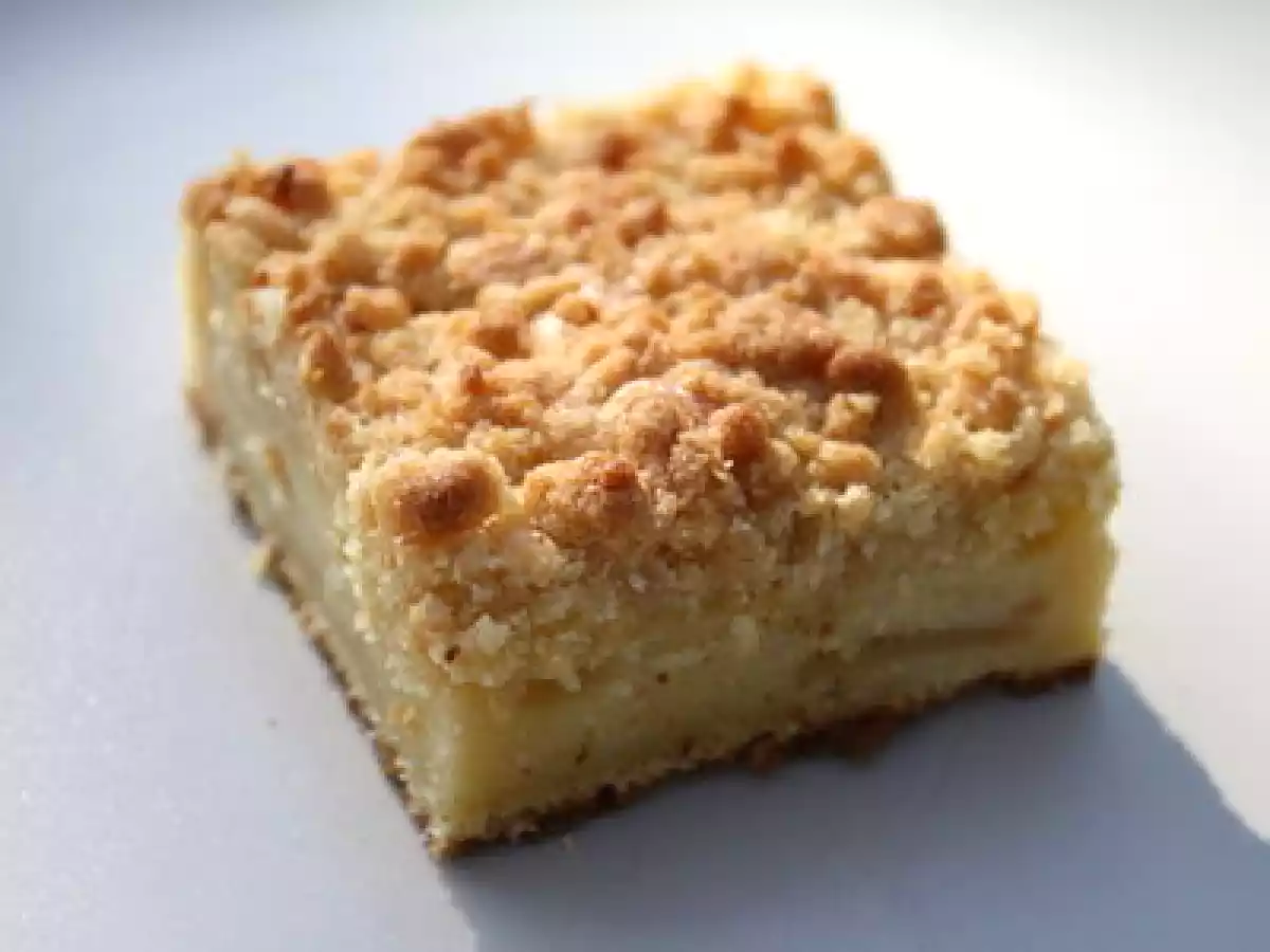 Clafoutis crumbelisé aux Pommes