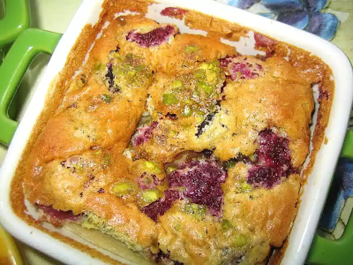 Clafoutis framboises-fruits rouges-pistaches!!! - photo 5
