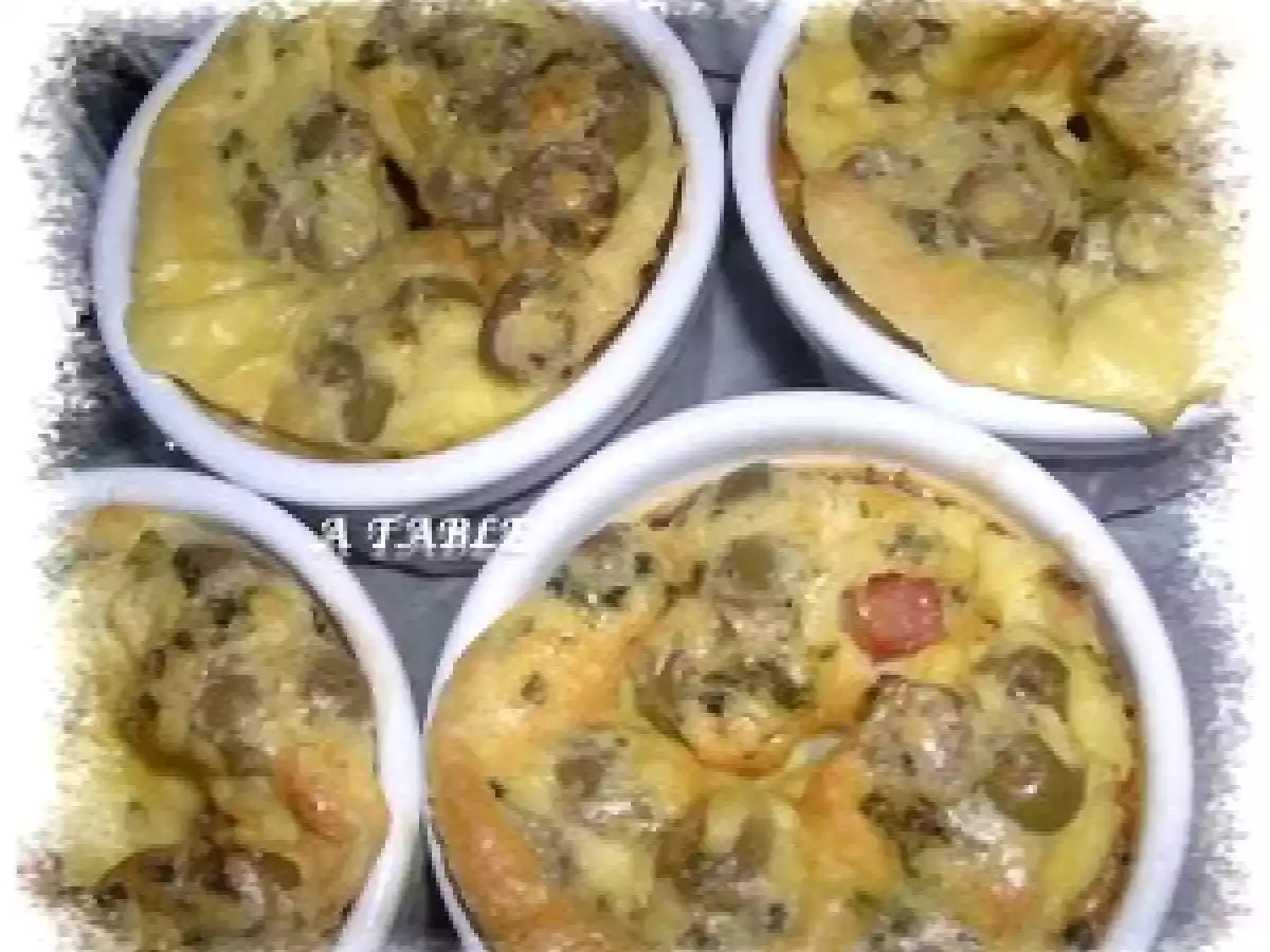 CLAFOUTIS JAMBON/OLIVES/FETA